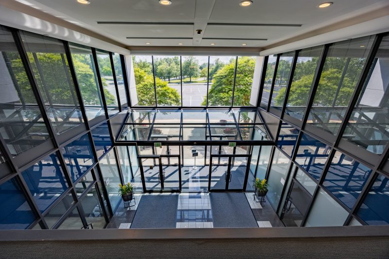 R6M26403-HDR R6M26403-HDR